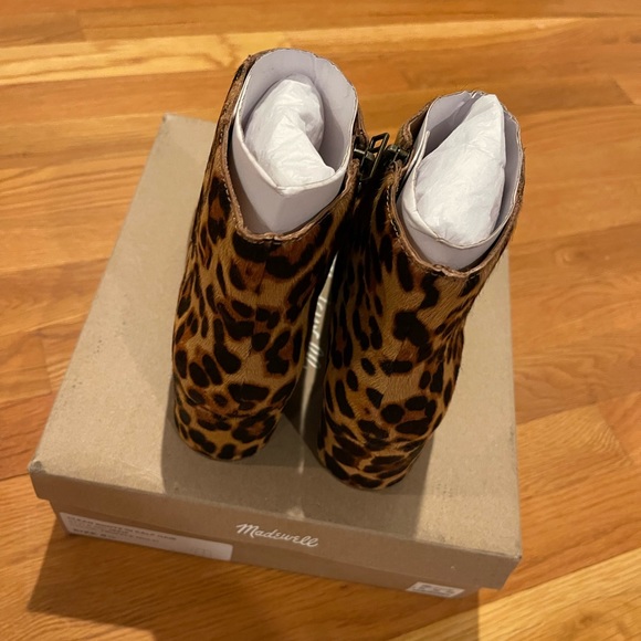 Madewell Jada Boot in Leopard Calf Hair - Picture 7 of 7